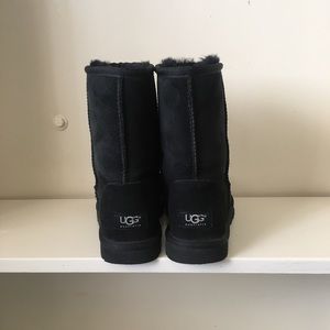 UGG Classic Short Black Boots